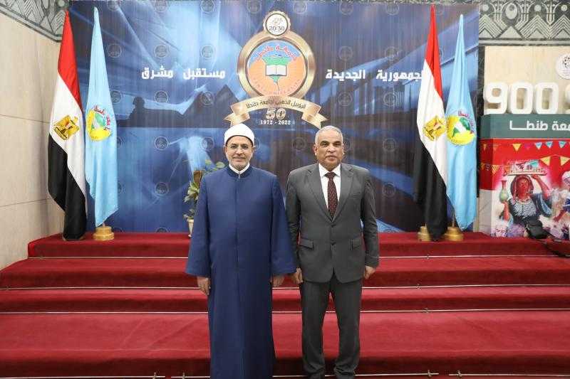 رئيس جامعة الأزهر يقدم التهنئة إلى الدكتور محمد حسين محمود لتعيينه رئيسًا لجامعة طنطا