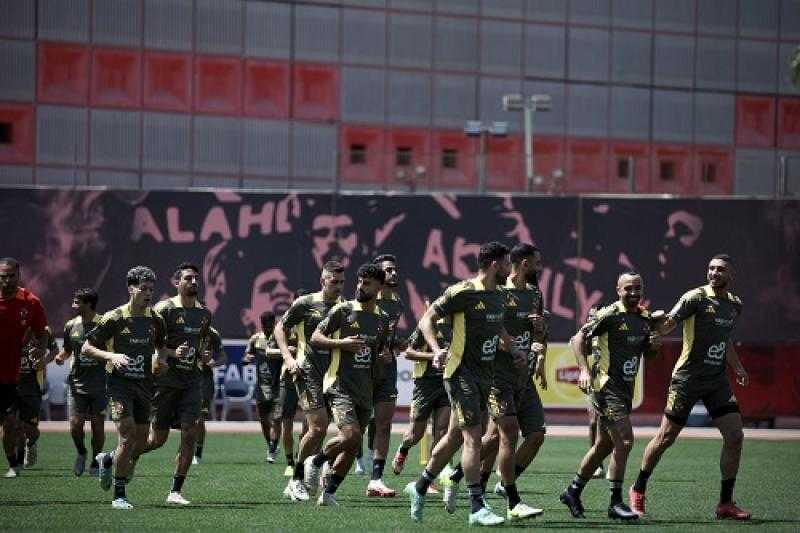 الأهلي يختتم مرانه الأول في موريتانيا استعدادًا لمواجهة الهلال السوداني