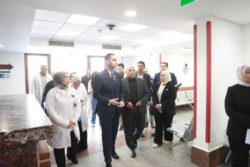 نائب وزير الصحة يقوم بجولة مفاجئة في المركز التخصصي لطب الأسنان والمجالس الطبية المتخصصة