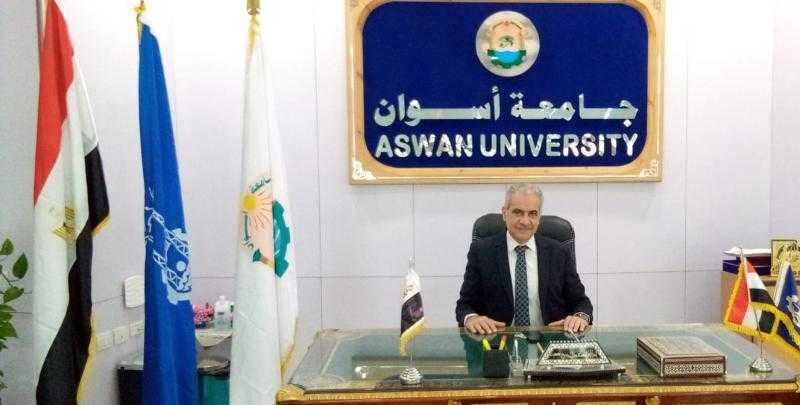 رئيس جامعة أسوان: زيارة الرئيس الفرنسي لمصر تمثل رسالة أمن وأمان للعالم أجمع