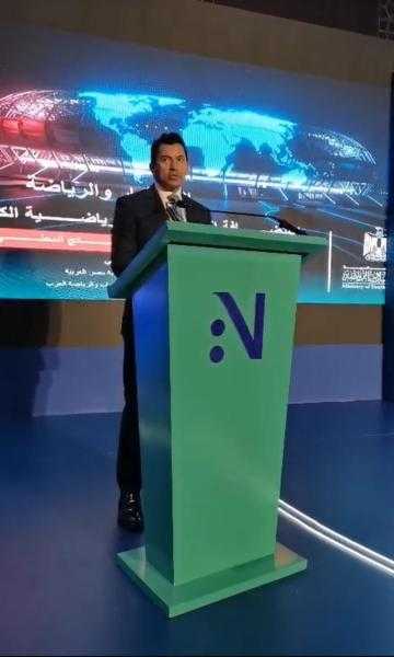 وزير الشباب والرياضة يصل الغردقة للمشاركة فى المؤتمر الدولي للاستثمار فى المجال السياحي صوت مصر