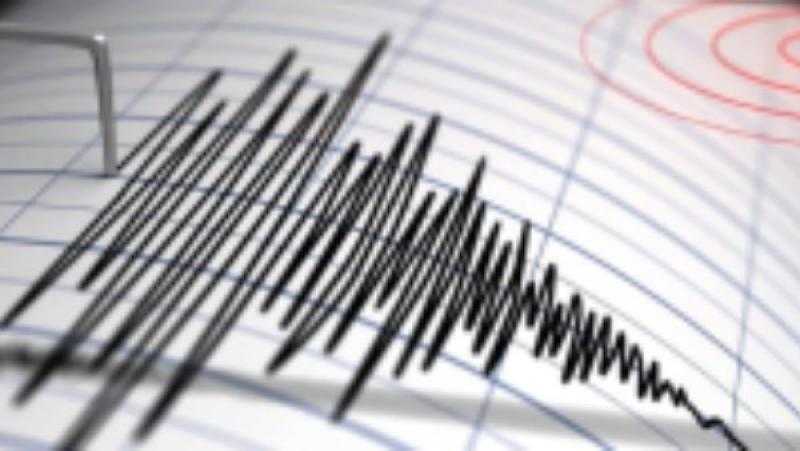 على عمق 13 كم.. زلزال بقوة 3.2 درجة ريختر يضرب دولة عربية