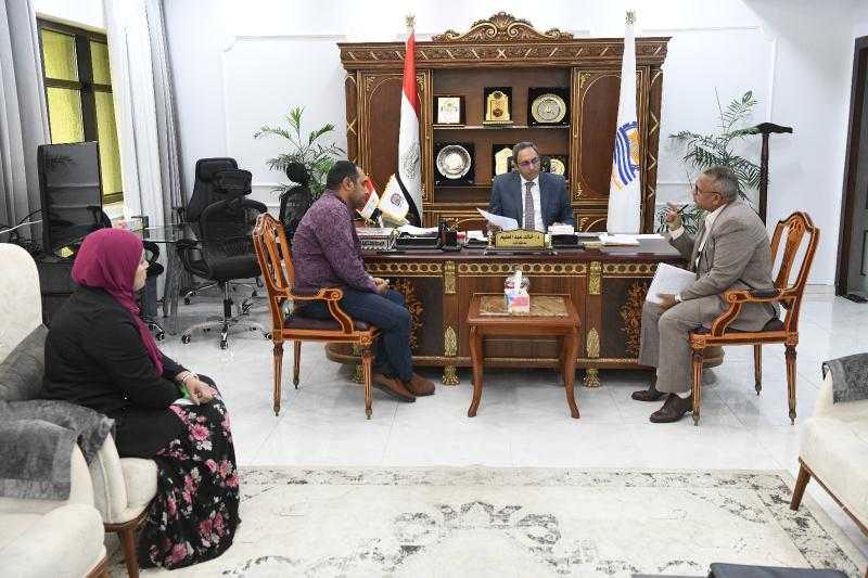 محافظ قنا: خطة شاملة لتحسين المظهر الجمالي والنظافة بالمراكز والمدن