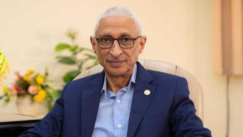محافظ شمال سيناء: ماكرون كان مهتما بالتفاصيل التي حكاها المصابون الفلسطينيون بمستشفى العريش