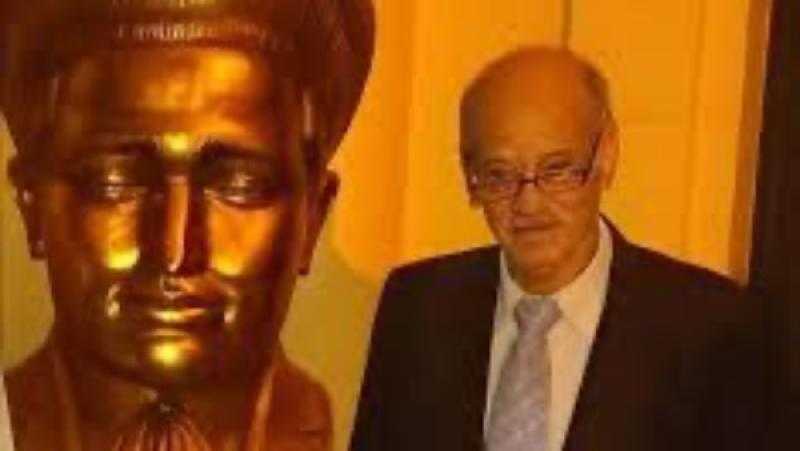 رئيس الأوبرا ينعى حفيد فنان الشعب سيد درويش