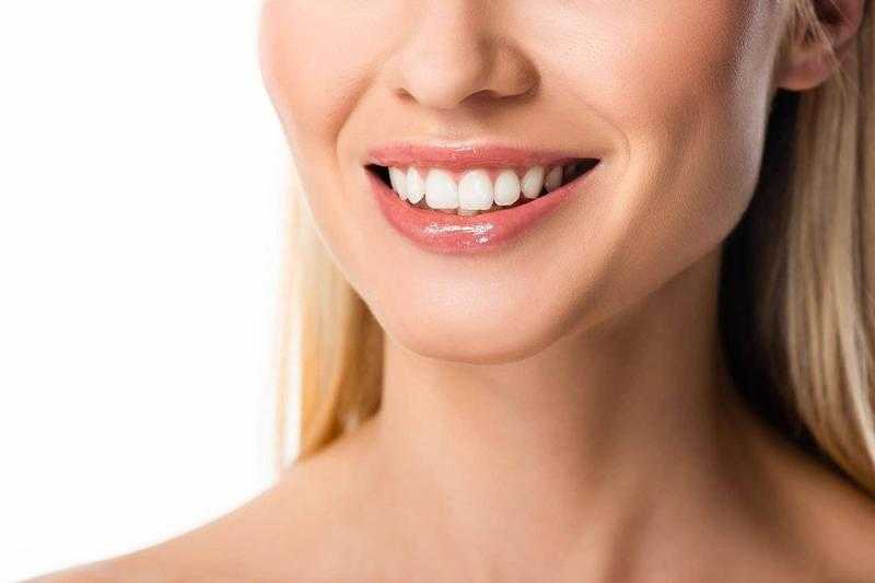 طرق طبيعية فعالة للتخلص من جير الأسنان