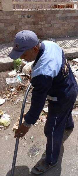 رفع 4 طن من التراكمات خلال حملة نظافة بشوارع حي جنوب بمدينة الأقصر