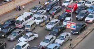 حالة المرور اليوم : كثافات مرورية متحركة بمناطق وسط البلد وكورنيش النيل