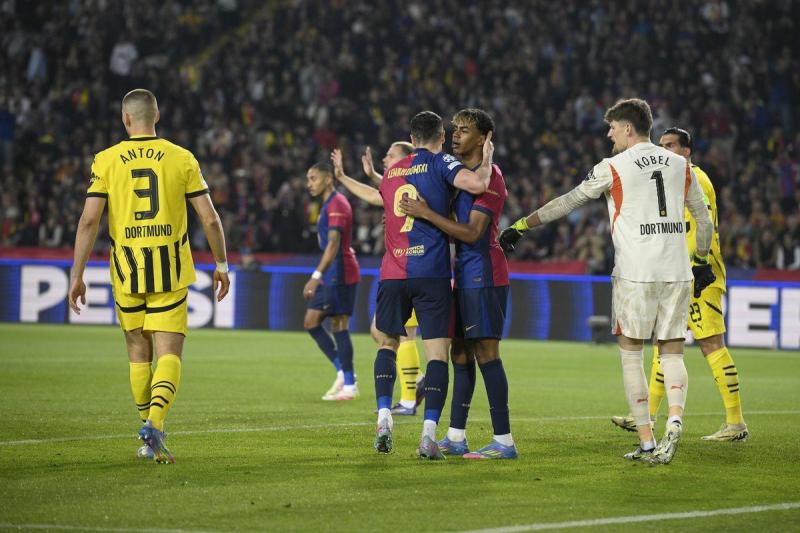 بوروسيا دورتموند وبرشلونة