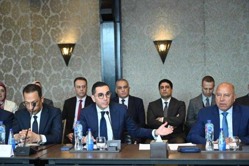 وزير الاستثمار والتجارة الخارجية يشارك بفعاليات الدورة الخامسة للجنة الاقتصادية المصرية المجرية المشتركة