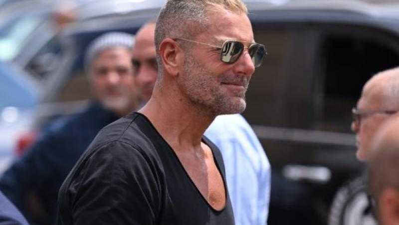 تامر هجرس يتصدر مؤشرات البحث بعد حادثة جنازة حماة رامي صبري
