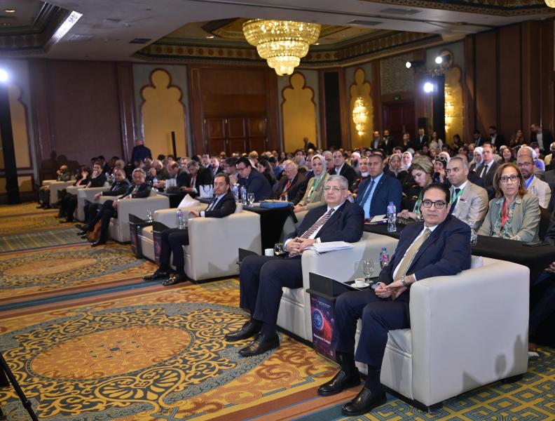 رئيس جامعةالقاهرة يشارك فى افتتاح فعاليات مؤتمر المدرسة الدولية لطب الأورام السريري (ISCO-2025)