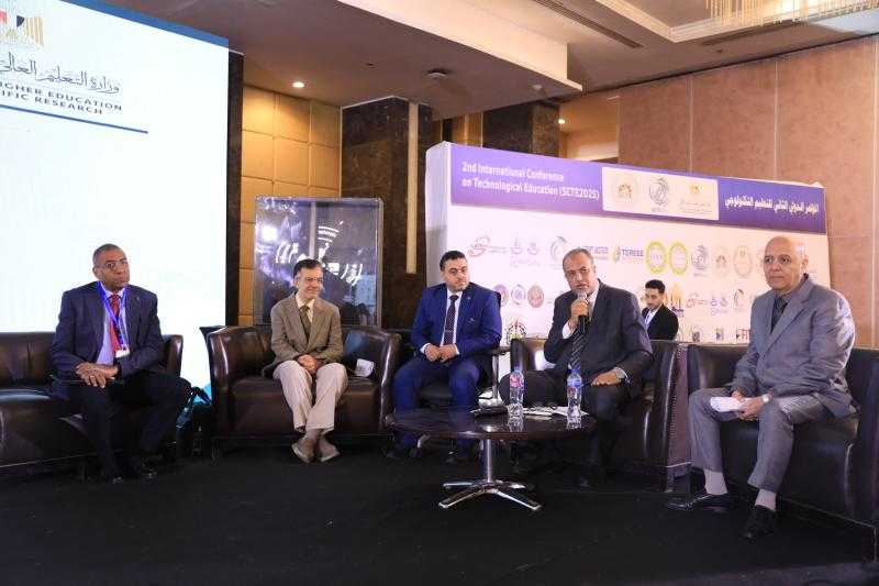 المؤتمر الدولي الثاني للتعليم التكنولوجي يناقش تصميم المحتوى في الجامعات التكنولوجية
