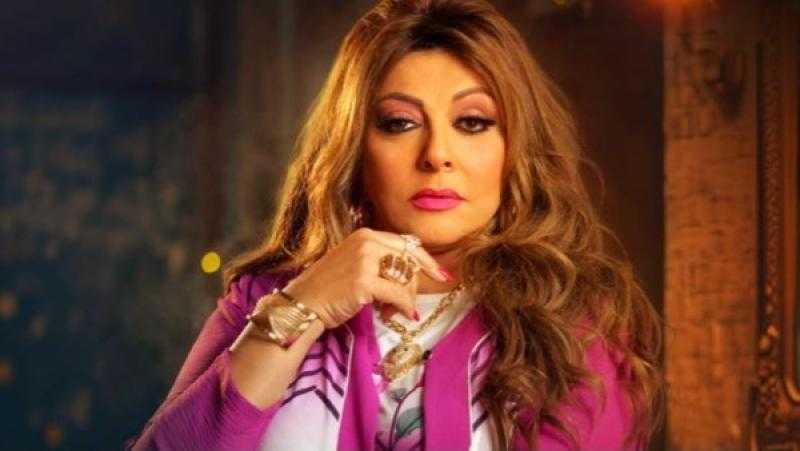هالة صدقي تحتفي بأحمد غزي وفاتن سعيد بعد تألقهما في ”قهوة المحطة”
