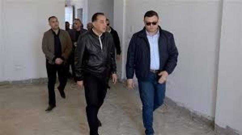 رئيس الوزراء يتفقد وحدات مبادرة ”بيتك في مصر” بمنطقة الأبراج الشاطئية