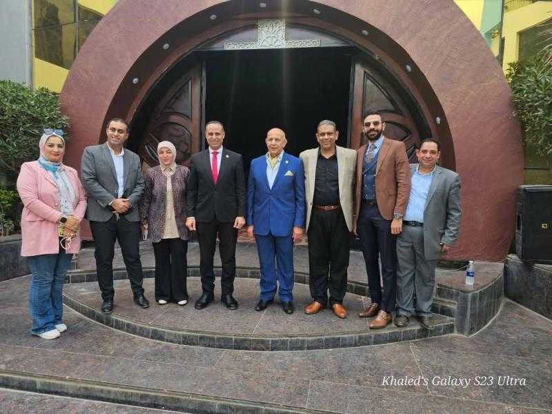 وكيل وزارة الصحة بالشرقية يشارك في احتفالية نقابة الأطباء بتخريج الدفعة الـ٥٠ من كلية الطب البشري