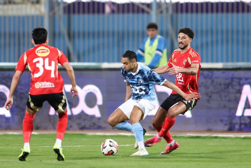الأهلي وبيراميدز 