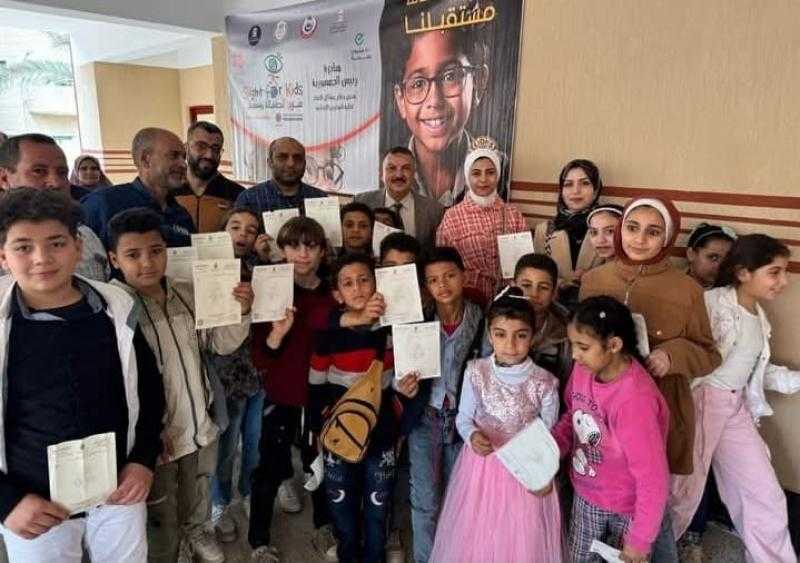 محافظ الشرقية يثمن مجهودات الفرق الطبية المشاركة في المباردة الرئاسية عيون أطفالنا مستقبلنا لتقديم العلاج لـ ٦٤٤٩ حالة إيجابية خلال ٥ أيام