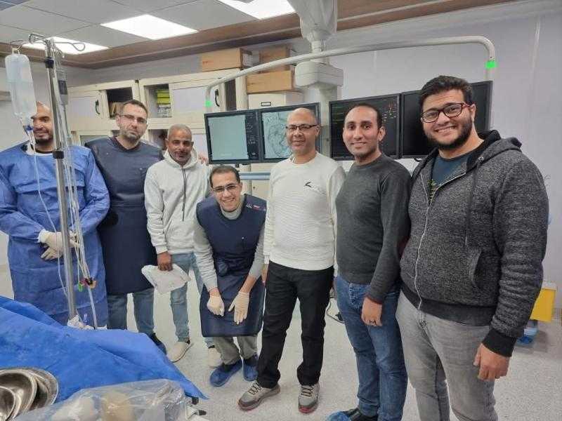 استخدام تقنيات الأشعة التداخلية بدون جراحة لعلاج أورام الكبد والرحم والكلى وأورام العظام بمستشفى سوهاج الجامعي