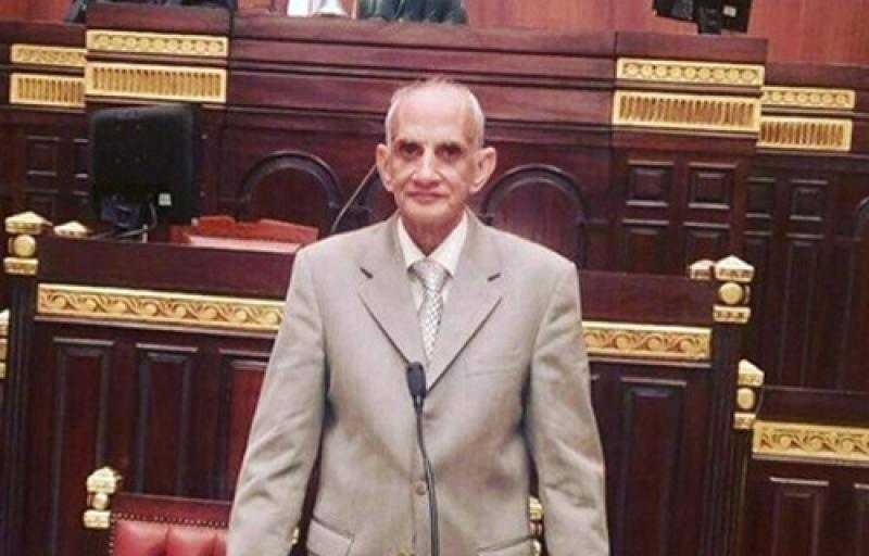 لخدمة المواطنين.. ”خلف الله” يطالب بـ 5 مشروعات قومية بنجع حمادي