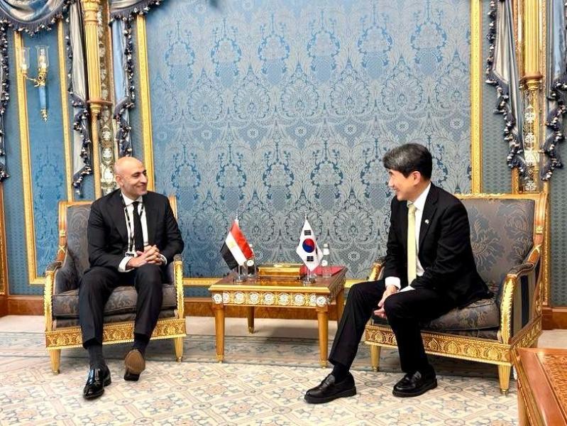 لقاء مصري - كوري للتعاون في تطوير منصات تعليمية تعتمد على تقنيات الذكاء الاصطناعي