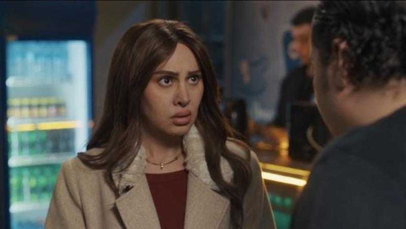 ياسمين رئيس تنفي مشاركتها في فيلم ”صقر وكناريا” وتكشف عن أحدث أعمالها الفنية
