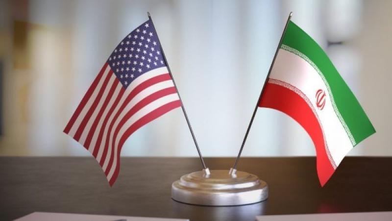 علم إيران وأمريكا