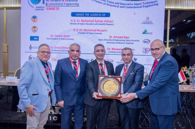 رئيس جامعة طنطا يفتتح المؤتمر الدولي للهندسة الانشائية والجيوتقنية