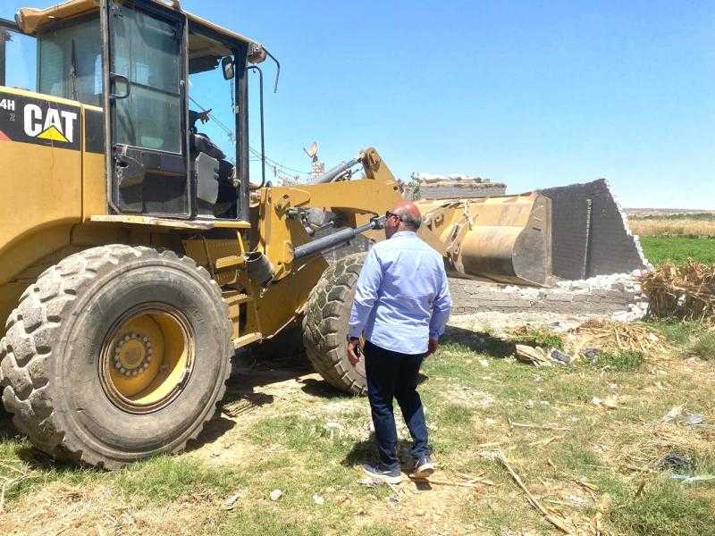 محافظ أسيوط: إزالة 35 حالة تعدي على أراضي زراعية وأملاك دولة بمركزي منفلوط والبداري