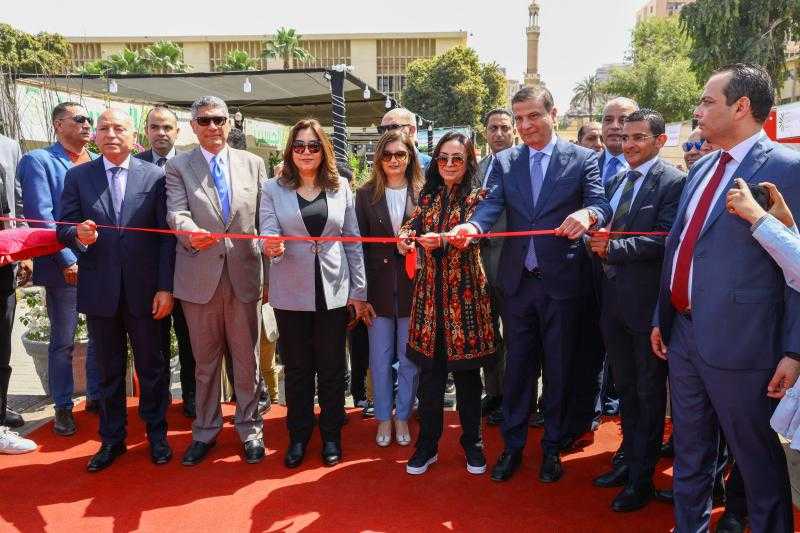 وزيرة التضامن الاجتماعي تفتتح فعاليات معرض ديارنا زهور الربيع بحضور وزيري الزراعة والتنمية المحلية ومحافظي القاهرة والجيزة