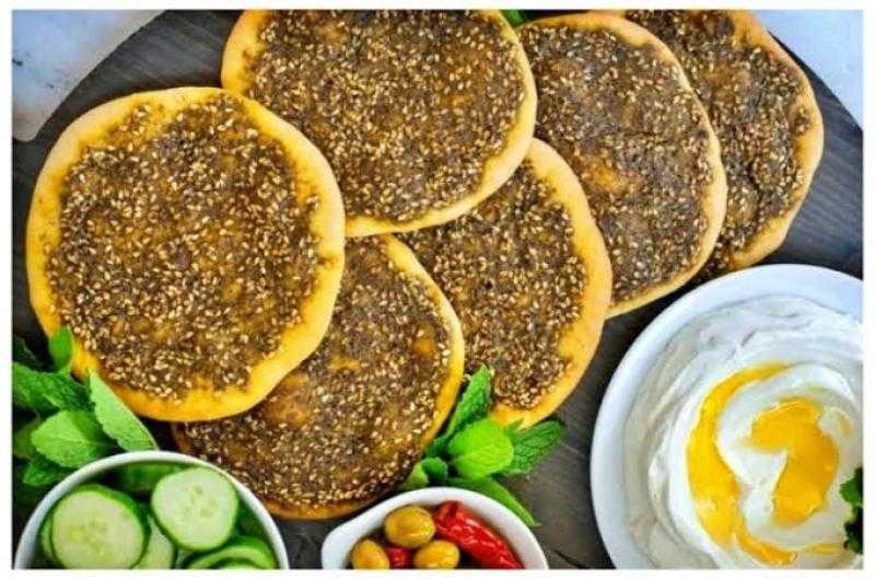 طريقة عمل مناقيش بالزعتر في المنزل