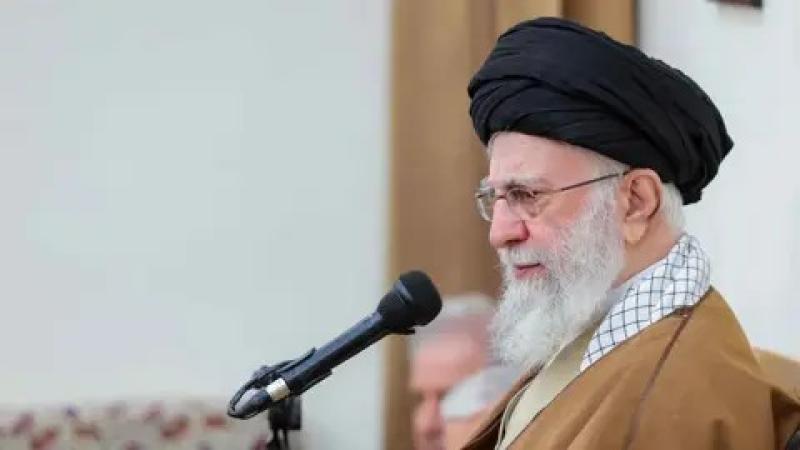 ”متشائم جداً”.. خامنئي يعلق على المفاوضات مع أمريكا
