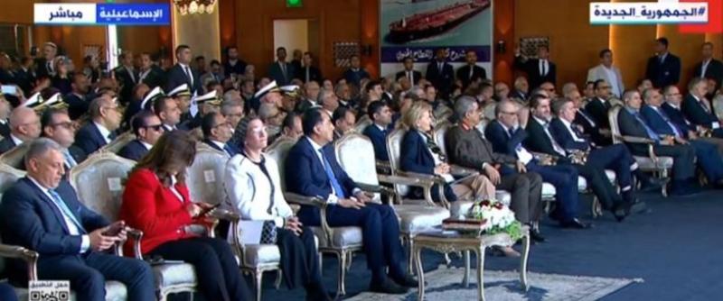 رئيس الوزراء يشهد افتتاح مشروعين عبر فيديو كونفرانس خلال احتفالية يوم التفوق