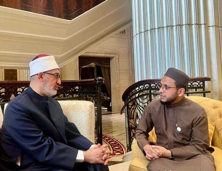 مفتي الجمهورية يلتقي مفتي سنغافورة لبحث سُبُل تعزيز التعاون