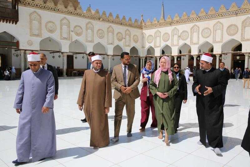 تفاصيل زيارة رئيسة البرلمان السولوفيني للجامع الأزهر