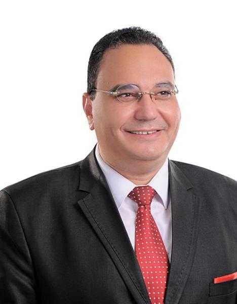 العنف يخلق جيلاً مشوهًا نفسيًا..  وليد هندي يكشف تأثير الإهانة والضرب على الأطفال