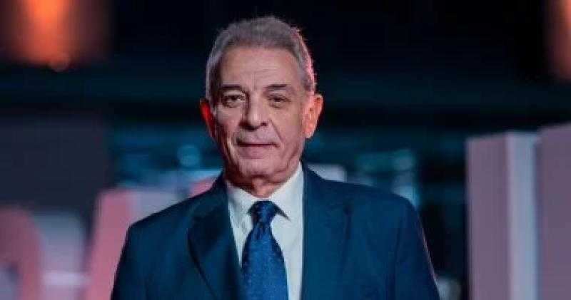محمود حميدة ومحمد أنور ينضمان لفيلم ”الشيطان شاطر”