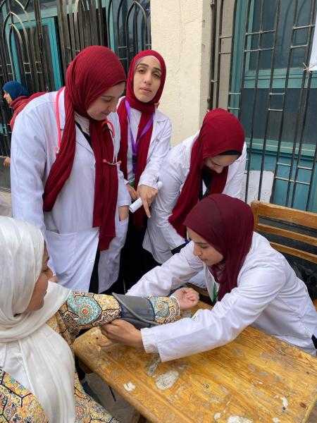 كلية التمريض بجامعة حلوان تطلق قافلة صحية داخل الحرم الجامعي للتوعية بالأمراض المزمنة
