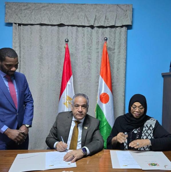 بروتوكول تعاون بين  سفارة النيجر  ورجال الأعمال المصريين والأفارقة لتعزيز التكامل الاقتصادي