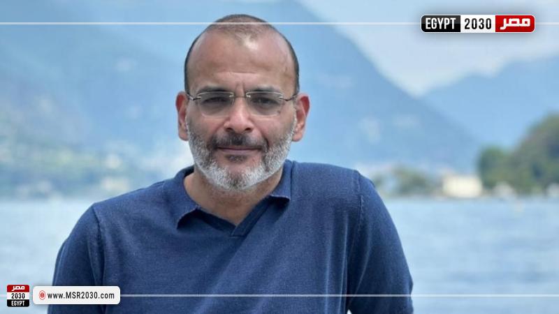 أيمن بهجت قمر