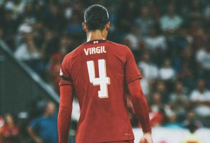 بعقد خرافي.. ليفربول يُجدد عقد فان دايك حتى 2027