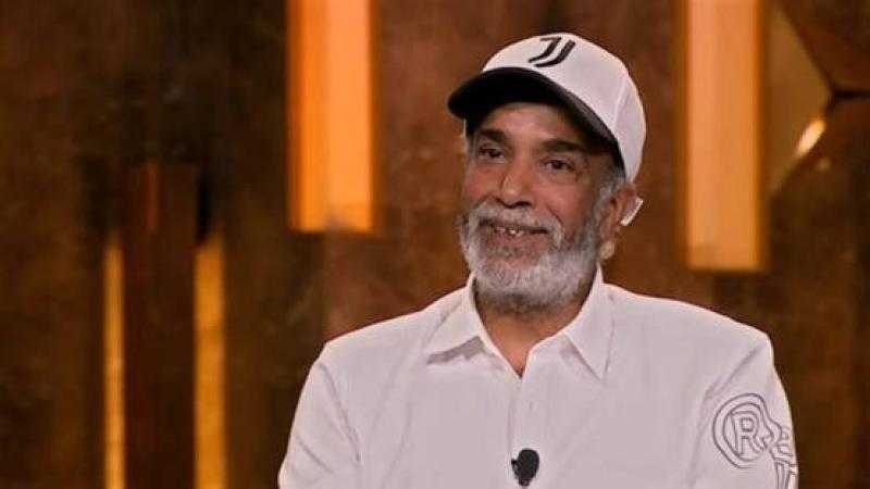 وصول جثمان الفنان سليمان عيد للمجمع الإسلامي بالشيخ زايد
