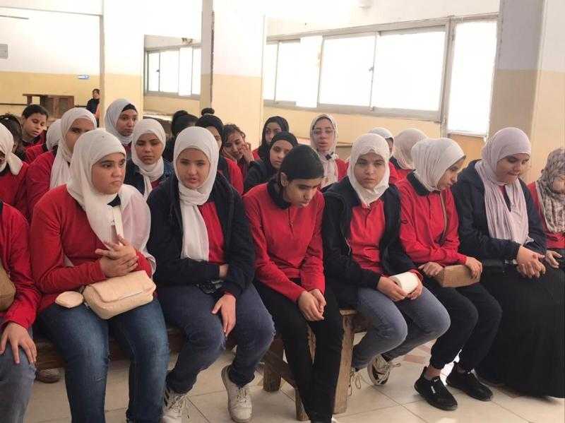 قصور الثقافة تحتفي بأديب نوبل بلقاء في مدرسة النور للمكفوفات