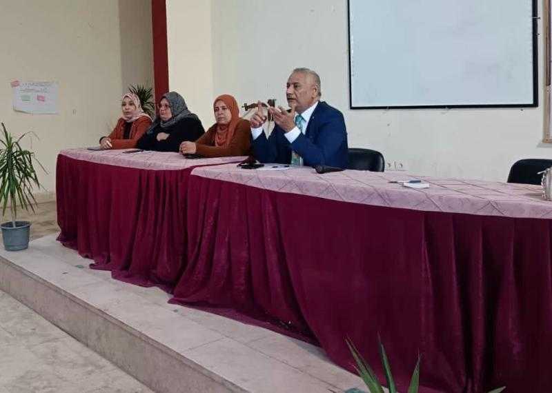 ثقافة الإسماعيلية تناقش مخاطر الإدمان في محاضرة توعوية لطالبات الثانوية