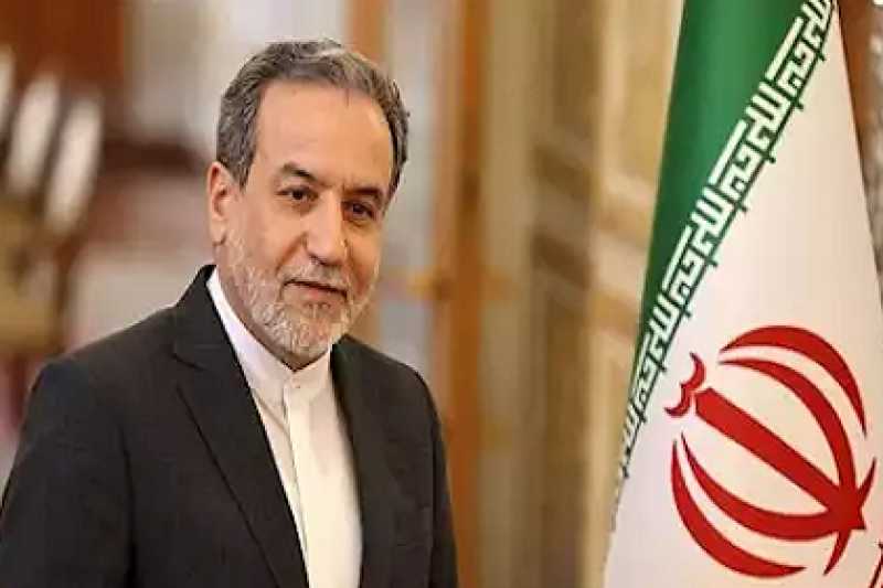 وزير الخارجية الإيراني يصل روما لعقد الجولة الثانية من المحادثات مع الولايات المتحدة