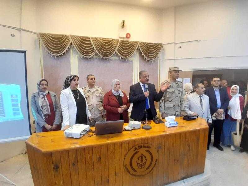 نائب رئيس جامعة الأزهر لفرع البنات يتفقد دورات التربية الوطنية بكلية الدراسات الإسلامية بالقليوبية