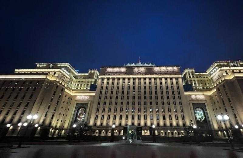 الدفاع الروسية تعلن إتمام عملية تبادل أسرى مع أوكرانيا بوساطة إماراتية (فيديو)