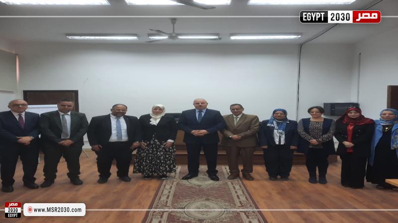 رئيس جامعة قناة السويس