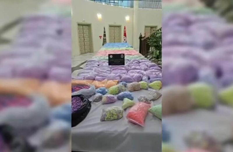 ضبط لمواد مخدرة 