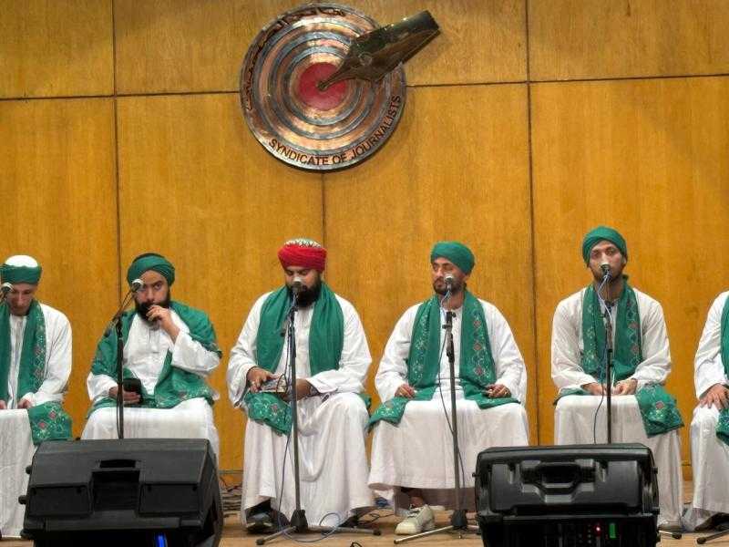 فرقة الحضرة تقدم حفل إنشاد ديني في ساقية الصاوي 25 أبريل